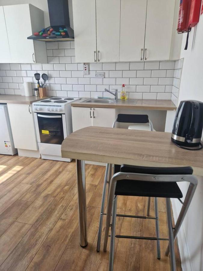 Beautiful 1-Bed Apartment In Cork Dış mekan fotoğraf