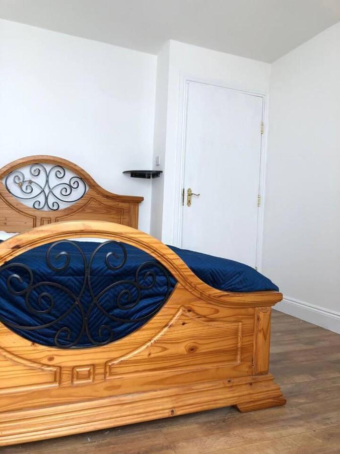Beautiful 1-Bed Apartment In Cork Dış mekan fotoğraf